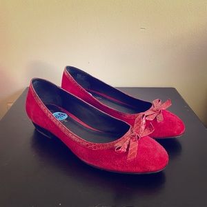 Shoes flats B Makowsky Red Size 6.5